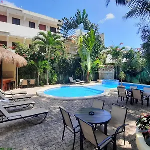 https://hotel-lunasol.tulum-hotels.net