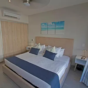 https://fifth-avenue-spot-loft.allrivieramayahotels.com