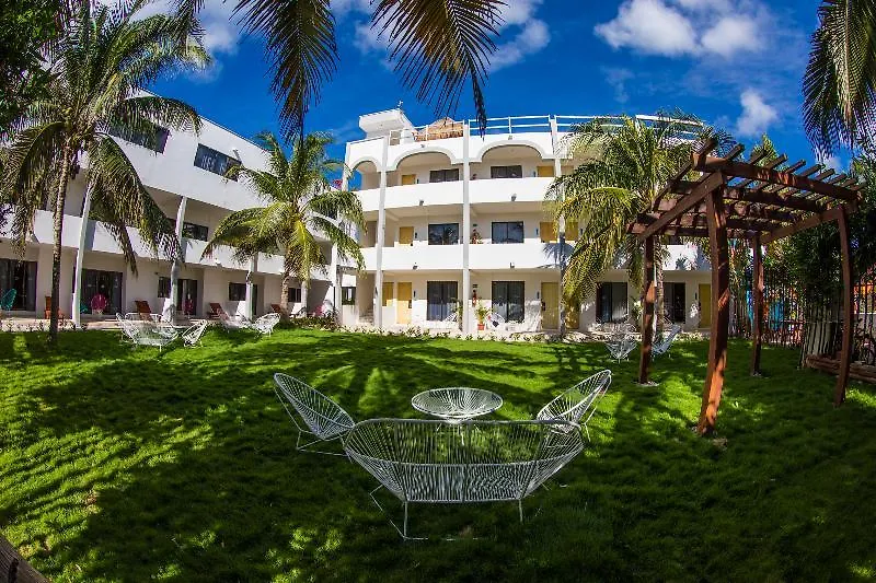 **  Hotel Ojo De Agua Puerto Morelos Mexico