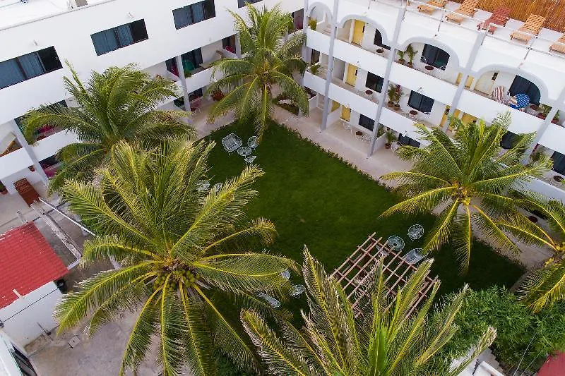 **  Hotel Ojo De Agua Puerto Morelos Mexico